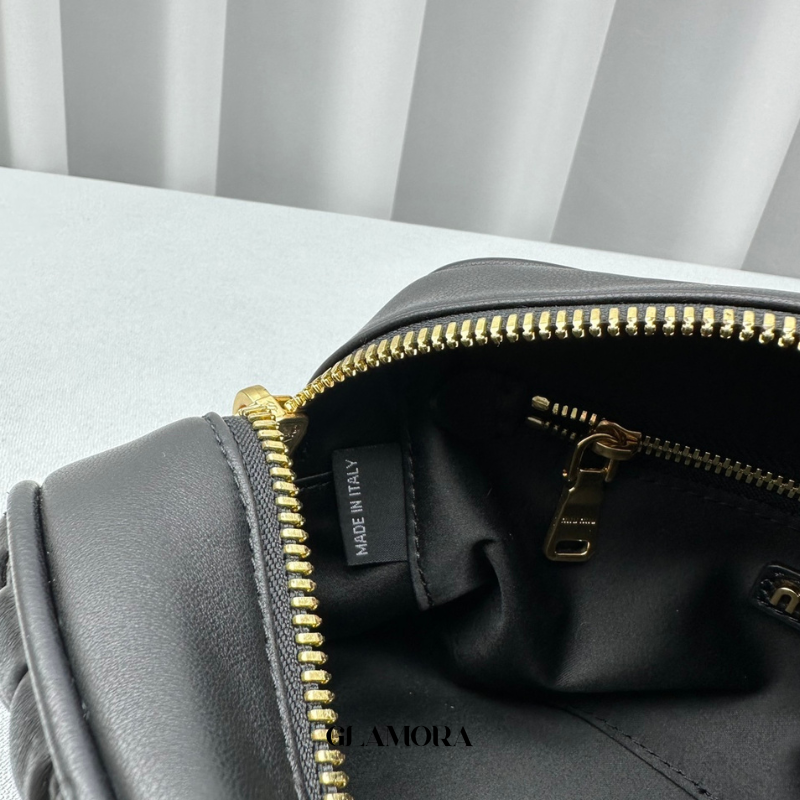 Bolsa "Arcadie" Miu Miu Preta