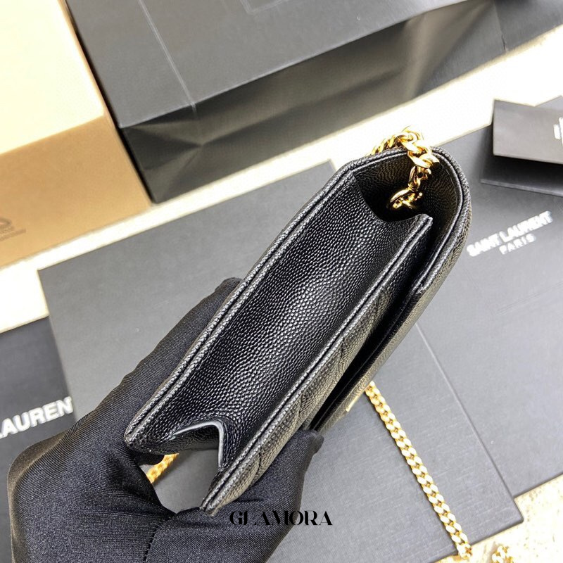 Bolsa "Cassandre Envelope" Yves Saint Laurent